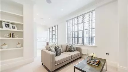 Palace Wharf, Rainville Road